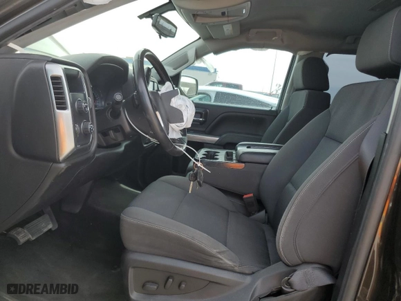 2018 Chevrolet Silverado 1500 LT with VIN 1GCVKREH2JZ272484, listed as a Copart auction lot 50467195 with 92,732 mi miles and Salvage Title. Bid and sale history available at carsss.com. Image 7.