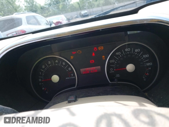 2006 Ford Explorer XLT z VIN 1FMEU73E46UB59076, wystawiony jako IAAI lot #42440539 z przebiegiem 166 077 mil mil oraz . Historia ofert i sprzedaży dostępna na DreamBid. Obrazek 7.