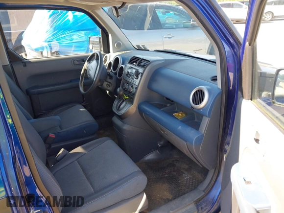 2004 Honda Element EX with VIN 5J6YH28654L033168, listed as a IAAI auction lot 42806064 with 145,195 mi miles and . Bid and sale history available at DreamBid. Image 5.