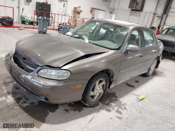 2000 Chevrolet Malibu with VIN 1G1ND52J2Y6144275, listed as a IAAI auction lot 41570948 with 230,626 mi miles. Bid and sale history available at carsss.com. Image 2.
