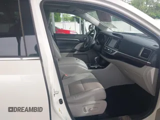 2015 Toyota Highlander Limited with VIN 5TDDKRFH5FS074839, listed as a IAAI auction lot 42280474 with 90,178 mi miles and . Bid and sale history available at DreamBid. Image 5.