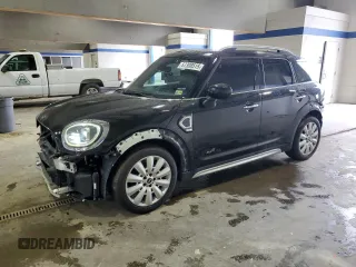 2022 MINI Countryman Oxford Edition z VIN WMZ43BR06N3N35816, wystawiony jako Copart lot #57308515 z przebiegiem 76 623 mil mil oraz Szkoda całkowita • Salvage title. Historia ofert i sprzedaży dostępna na DreamBid. Obrazek 1.