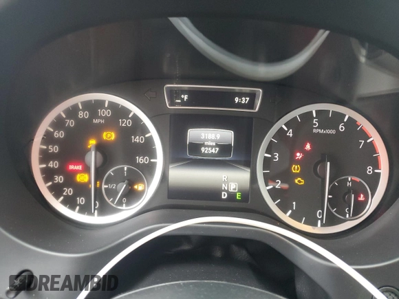 2017 Infiniti QX30 Premium with VIN SJKCH5CR6HA025128, listed as a Copart auction lot 55146374 with 92,547 mi miles and Salvage Title. Bid and sale history available at carsss.com. Image 9.