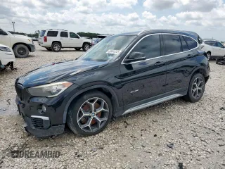 2017 BMW X1 xDrive28i z VIN WBXHT3C32H5F74279, wystawiony jako Copart lot #60444345 z przebiegiem 119 310 mil mil oraz Nie do naprawy • Non repairable. Historia ofert i sprzedaży dostępna na DreamBid. Obrazek 1.