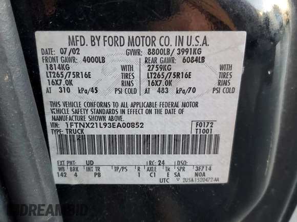 2003 Ford Super Duty F-250 XL with VIN 1FTNX21L93EA00852, listed as a Copart auction lot 84657324 with Not Provided miles and Clean Title. Bid and sale history available at carsss.com. Image 12.