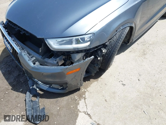 2015 Audi Q3 Premium Plus с VIN WA1EFCFS6FR010285, выставлен на аукционе IAAI как лот 42202068 с пробегом 104 945 миль миль и . История ставок и продаж доступна на DreamBid. Изображение 18.