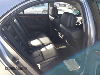 2008 Acura RL Tech Pkg with VIN JH4KB16688C004696, listed as a IAAI auction lot 41593381 with 259,544 mi miles. Bid and sale history available at carsss.com. Image 8.