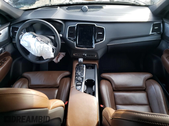 2021 Volvo XC90 Inscription with VIN YV4A22PL2M1700447, listed as a Copart auction lot 48735695 with 57,070 mi miles and Salvage Title. Bid and sale history available at DreamBid. Image 8.