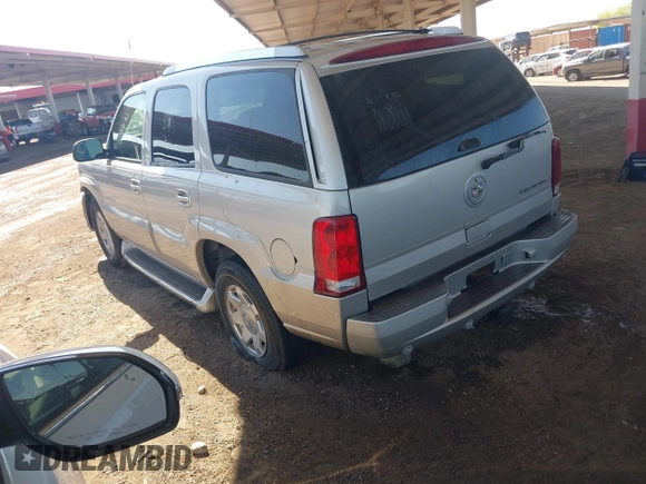 2005 Cadillac Escalade z VIN 1GYEC63T65R164307, wystawiony jako IAAI lot #42015617 z przebiegiem 173 270 mil mil oraz . Historia ofert i sprzedaży dostępna na DreamBid. Obrazek 3.