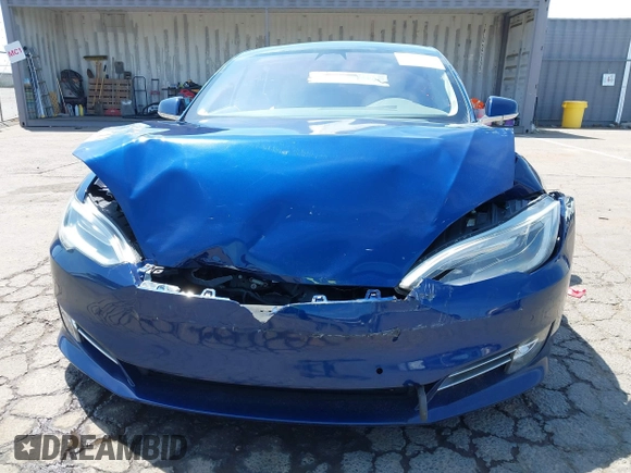 2017 Tesla Model S 100D with VIN 5YJSA1E44HF220391, listed as a IAAI auction lot 37381201 with Not Provided miles and . Bid and sale history available at DreamBid. Image 6.