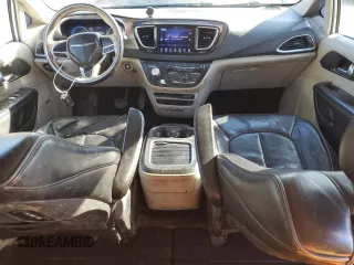 2017 Chrysler Pacifica Limited with VIN 2C4RC1GGXHR837881, listed as a Copart auction lot 43140345 with 296,374 mi miles and Salvage Title. Bid and sale history available at DreamBid. Image 8.