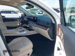 2024 Mercedes-Benz GLS 450 z VIN 4JGFF5KE0RB133823, wystawiony jako IAAI lot #42096277 z przebiegiem 21 828 mil mil oraz . Historia ofert i sprzedaży dostępna na DreamBid. Obrazek 5.