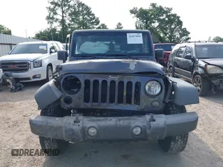 2016 Jeep Wrangler Unlimited Sport с VIN 1C4HJWDG7GL219976, выставлен на аукционе IAAI как лот 42417054 с пробегом 141 167 миль миль и . История ставок и продаж доступна на DreamBid. Изображение 12.