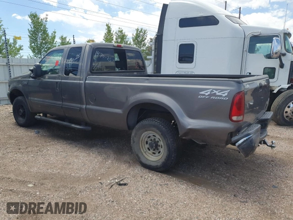 2002 Ford F-250 XL z VIN 1FTNX21F32ED23500, wystawiony jako Copart lot #58226635 z przebiegiem Nie podano mil oraz Szkoda całkowita • Salvage title. Historia ofert i sprzedaży dostępna na DreamBid. Obrazek 2.