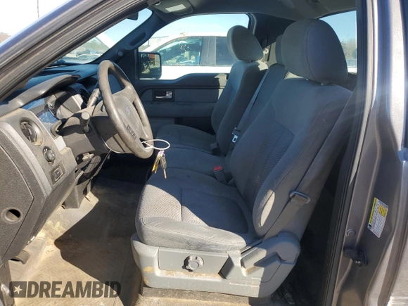 2013 Ford F-150 XL с VIN 1FTMF1CM3DKE08720, выставлен на аукционе Copart как лот 47378195 с пробегом 108 369 миль миль и Списание • Salvage title. История ставок и продаж доступна на DreamBid. Изображение 7.