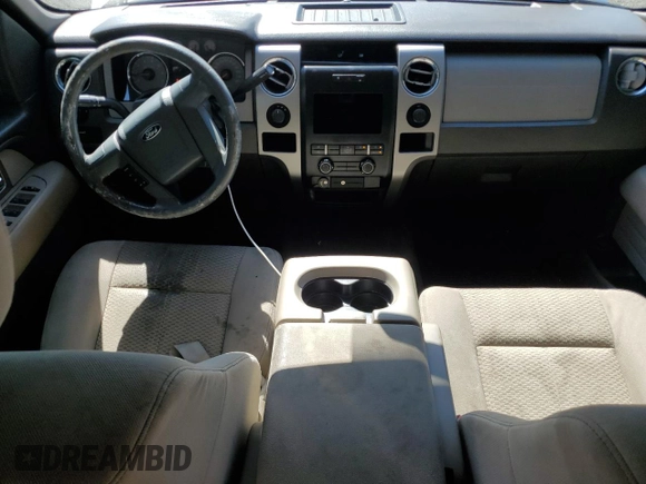 2010 Ford F-150 XL with VIN 1FTEW1E8XAFB89795, listed as a Copart auction lot 62423115 with 402,162 mi miles and Salvage title. Bid and sale history available at DreamBid. Image 8.