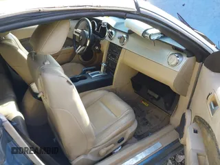 2007 Ford Mustang Deluxe with VIN 1ZVHT84N175324146, listed as a IAAI auction lot 41790074 with 196,558 mi miles and . Bid and sale history available at carsss.com. Image 5.