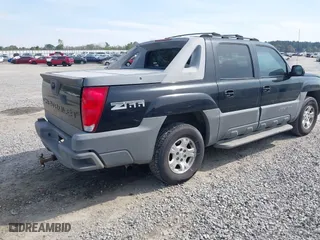 2002 Chevrolet Avalanche with VIN 3GNEC13T02G219796, listed as a IAAI auction lot 41902162 with 308,048 mi miles. Bid and sale history available at carsss.com. Image 4.