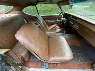 1972 Oldsmobile Cutlass z VIN 3F87H2G149401, wystawiony jako Copart lot #58824075 z przebiegiem 19 878 mil mil oraz Tytuł czysty. Historia ofert i sprzedaży dostępna na DreamBid. Obrazek 5.