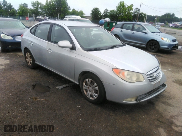 2010 Hyundai Elantra GLS z VIN KMHDU4AD6AU185885, wystawiony jako IAAI lot #42466100 z przebiegiem 200 842 mil mil oraz . Historia ofert i sprzedaży dostępna na DreamBid. Obrazek 1.