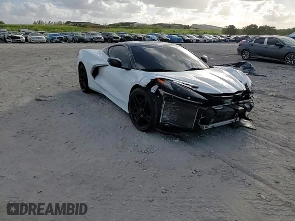 2020 Chevrolet Corvette 2LT z VIN 1G1Y72D46L5111398, wystawiony jako Copart lot #79948504 z przebiegiem 27 848 mil mil oraz Szkoda całkowita • Salvage title. Historia ofert i sprzedaży dostępna na DreamBid. Obrazek 10.