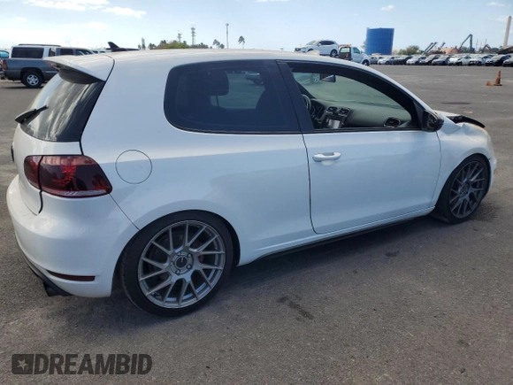 2013 Volkswagen GTI с VIN WVWED7AJ2DW122162, выставлен на аукционе Copart как лот 46923445 с пробегом 85 440 миль миль и Чистый • Clean title. История ставок и продаж доступна на DreamBid. Изображение 3.