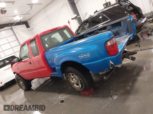2005 Ford Ranger XLT z VIN 1FTZR45E15PA52471, wystawiony jako IAAI lot #41478665 z przebiegiem Nie podano mil oraz . Historia ofert i sprzedaży dostępna na DreamBid. Obrazek 15.