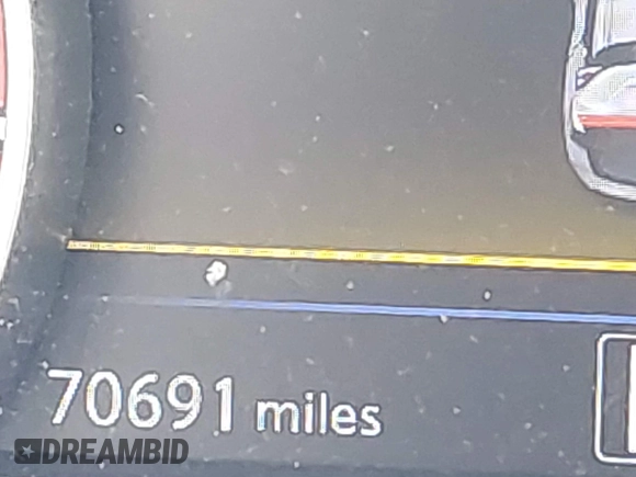2018 Nissan Murano SL z VIN 5N1AZ2MG8JN124465, wystawiony jako IAAI lot #41633799 z przebiegiem 70 691 mil mil oraz . Historia ofert i sprzedaży dostępna na DreamBid. Obrazek 16.
