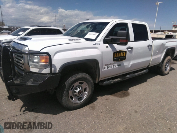 2018 GMC Sierra 2500HD z VIN 1GT12REY5JF181645, wystawiony jako IAAI lot #42073691 z przebiegiem 186 676 mil mil oraz . Historia ofert i sprzedaży dostępna na DreamBid. Obrazek 18.
