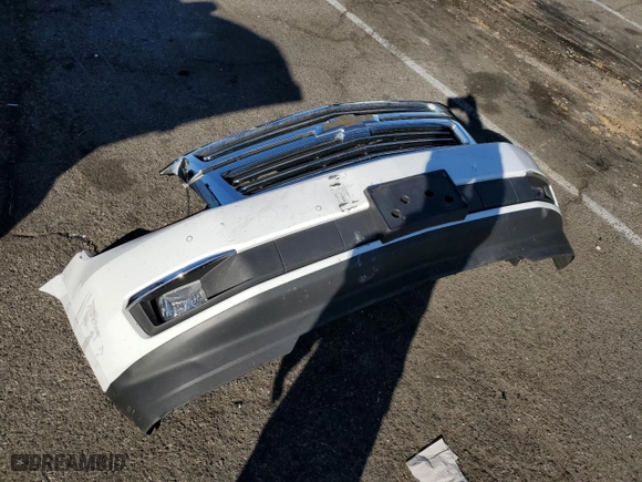 2019 Chevrolet Tahoe Premier with VIN 1GNSCCKJ9KR179152, listed as a Copart auction lot 80687714 with 26,201 mi miles and Salvage Title. Bid and sale history available at carsss.com. Image 13.