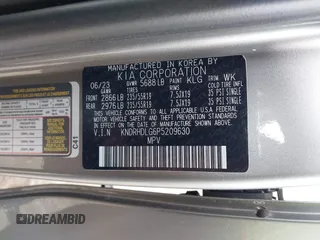 2023 Kia Sorento EX z VIN KNDRHDLG6P5209630, wystawiony jako IAAI lot #41967082 z przebiegiem 4095 mil mil oraz . Historia ofert i sprzedaży dostępna na DreamBid. Obrazek 9.