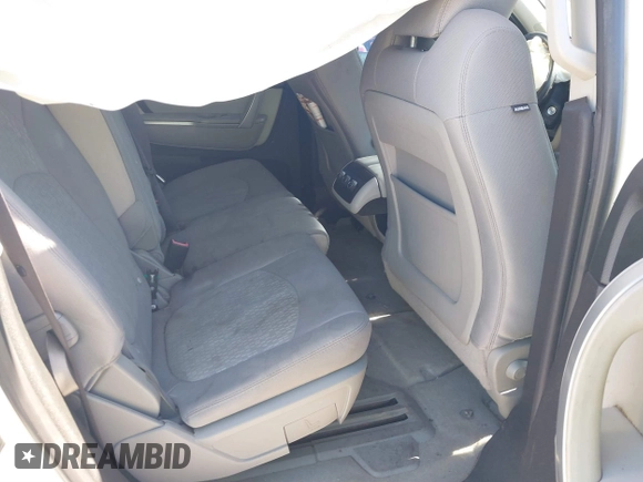 2010 GMC Acadia SL with VIN 1GKLRKED0AJ121296, listed as a IAAI auction lot 41633947 with 162,711 mi miles. Bid and sale history available at carsss.com. Image 8.