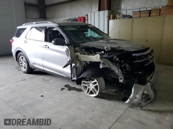 2025 Ford Explorer Active с VIN 1FMUK7DH4SGA94345, выставлен на аукционе Copart как лот 56385465 с пробегом 2 472 миль миль и Списание • Salvage title. История ставок и продаж доступна на DreamBid. Изображение 4.