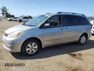 2005 Toyota Sienna CE z VIN 5TDZA23C95S311503, wystawiony jako Copart lot #61803995 z przebiegiem 284 515 mil mil oraz Czysty tytuł • Clean title. Historia ofert i sprzedaży dostępna na DreamBid. Obrazek 1.