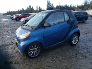 2010 Smart fortwo Pure z VIN WMEEJ3BA3AK353317, wystawiony jako Copart lot #48560975 z przebiegiem 163 175 mil mil oraz Tytuł czysty. Historia ofert i sprzedaży dostępna na DreamBid. Obrazek 1.