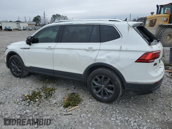 2024 Volkswagen Tiguan SE with VIN 3VVNB7AX8RM013904, listed as a Copart auction lot 46424995 with 13,477 mi miles and Salvage title. Bid and sale history available at DreamBid. Image 2.