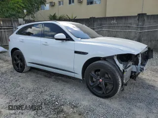2020 Jaguar F-Pace 25t Checkered Flag Edition with VIN SADCP2FXXLA618597, listed as a Copart auction lot 43703065 with 32,011 mi miles and Salvage title. Bid and sale history available at DreamBid. Image 4.