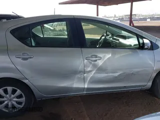 2014 Toyota Prius One with VIN JTDKDTB33E1085665, listed as a IAAI auction lot 41703055 with 135,129 mi miles and . Bid and sale history available at DreamBid. Image 12.