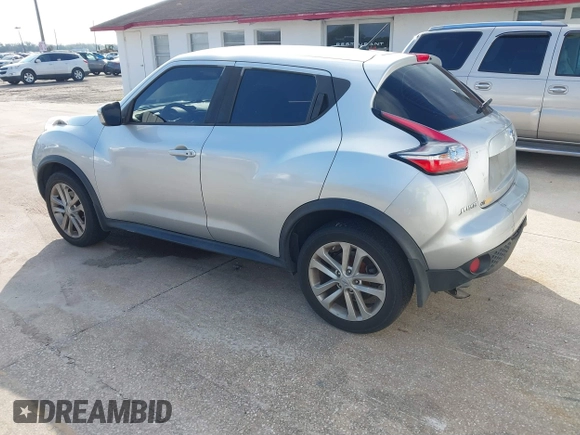 2017 Nissan Juke SL with VIN JN8AF5MR5HT700104, listed as a IAAI auction lot 41204580 with 108,537 mi miles and . Bid and sale history available at carsss.com. Image 3.
