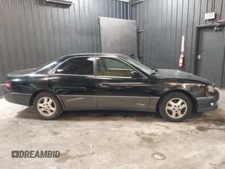 2001 Lexus ES 300 z VIN JT8BF28G415112517, wystawiony jako IAAI lot #42208849 z przebiegiem 202 029 mil mil oraz . Historia ofert i sprzedaży dostępna na DreamBid. Obrazek 13.