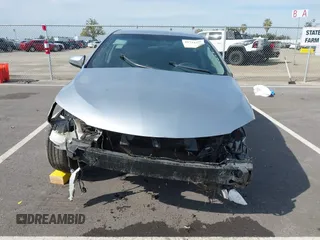 2017 Toyota Camry XLE with VIN 4T1BF1FK8HU318616, listed as a IAAI auction lot 41774231 with 201,112 mi miles. Bid and sale history available at carsss.com. Image 13.