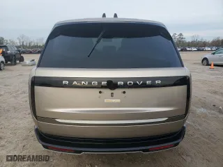 2024 Land Rover Range Rover SE with VIN SALKPBE98RA208571, listed as a Copart auction lot 88712065 with 8,517 mi miles and Non Repairable. Bid and sale history available at carsss.com. Image 6.