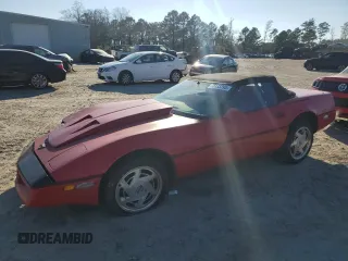 1989 Chevrolet Corvette with VIN 1G1YY3189K5121853, listed as a Copart auction lot 88135295 with 0 mi miles and Salvage Title. Bid and sale history available at carsss.com. Image 1.