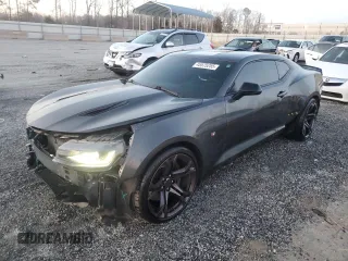 2018 Chevrolet Camaro 1SS with VIN 1G1FE1R72J0148372, listed as a Copart auction lot 45575255 with 42,828 mi miles and Salvage Title. Bid and sale history available at carsss.com. Image 1.