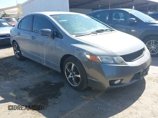 2009 Honda Civic LX z VIN 2HGFA16579H318675, wystawiony jako IAAI lot #42373632 z przebiegiem 203 892 mil mil oraz . Historia ofert i sprzedaży dostępna na DreamBid. Obrazek 1.