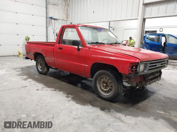 1987 Toyota Pickup with VIN JT4RN50R8H0221202, listed as a IAAI auction lot 40500429 with 304,229 mi miles and . Bid and sale history available at DreamBid. Image 1.