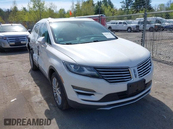 2017 Lincoln MKC Reserve with VIN 5LMCJ3D93HUL46478, listed as a IAAI auction lot 42147121 with 60,316 mi miles and . Bid and sale history available at DreamBid. Image 1.