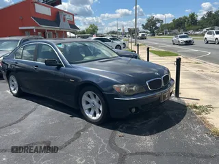 2006 BMW 7 Series 750i z VIN WBAHL83516DT02864, wystawiony jako Copart lot #57296505 z przebiegiem Nie podano mil oraz Szkoda całkowita • Salvage title. Historia ofert i sprzedaży dostępna na DreamBid. Obrazek 1.