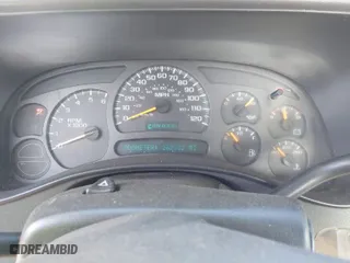 2003 Chevrolet Silverado 1500 LS with VIN 2GCEC19V631302340, listed as a IAAI auction lot 42003954 with 262,332 mi miles. Bid and sale history available at carsss.com. Image 7.