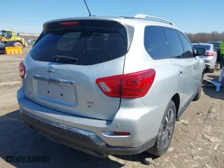 2018 Nissan Pathfinder SV with VIN 5N1DR2MM0JC654685, listed as a IAAI auction lot 41817909 with 94,644 mi miles. Bid and sale history available at carsss.com. Image 4.